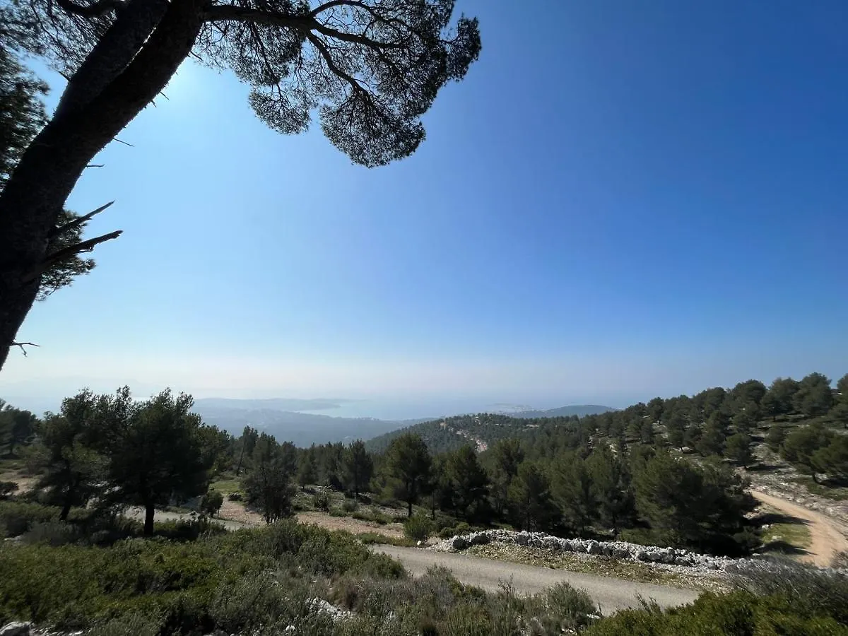 Petit Paradis A Sanary Avec Vue Mer Wifi Et Clim Apartment Sanary-sur-Mer