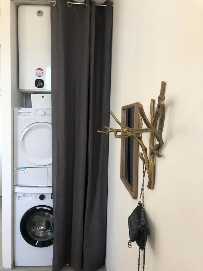 Petit Paradis A Sanary Avec Vue Mer Wifi Et Clim Apartment
